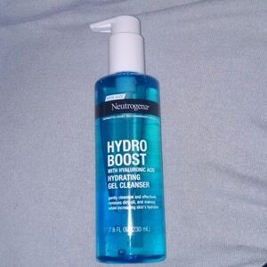 Neutrogena Hydro Boost Cleanser